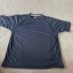 Breathable T-shirt
